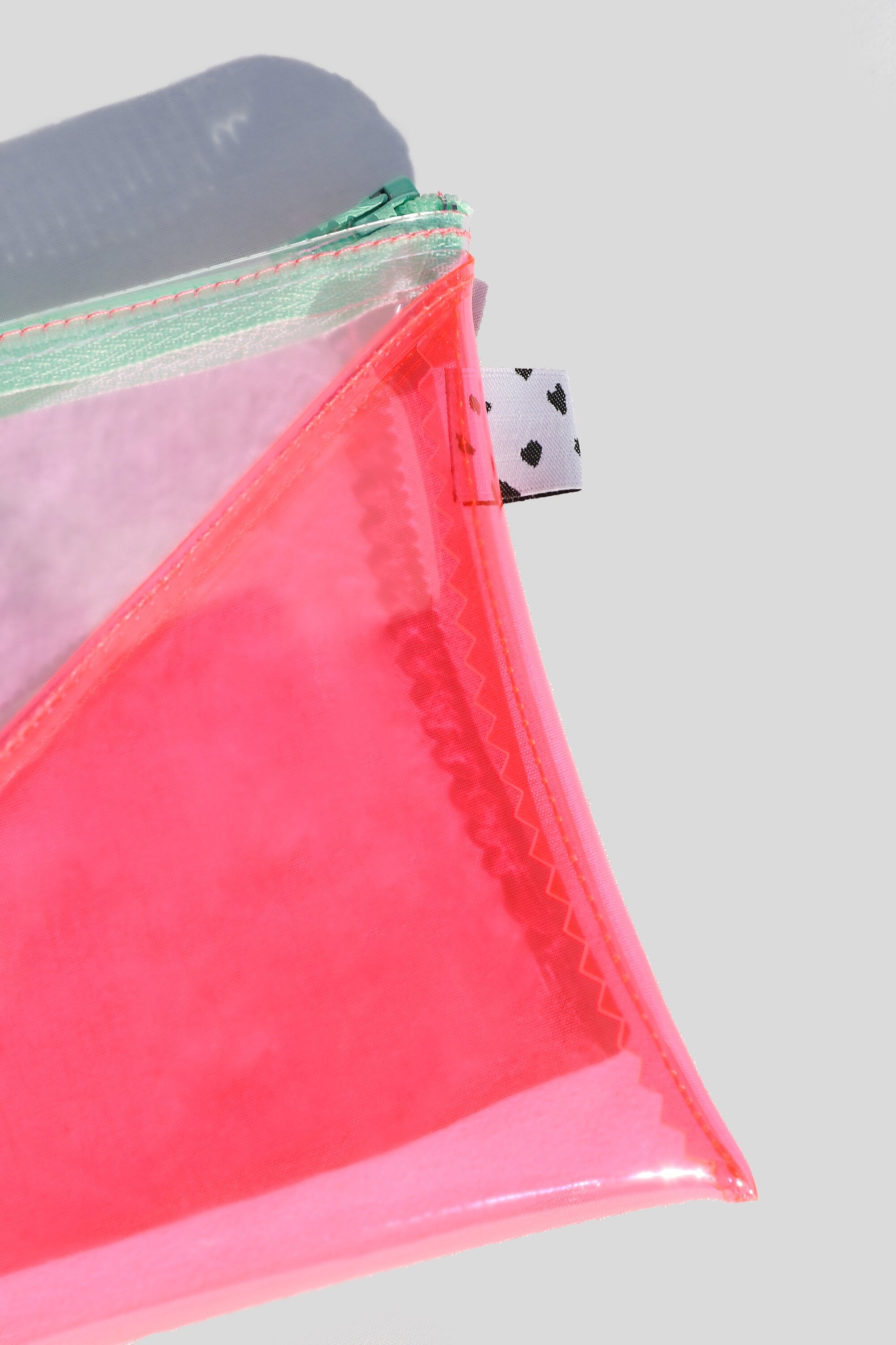 Pink zipper online pouch